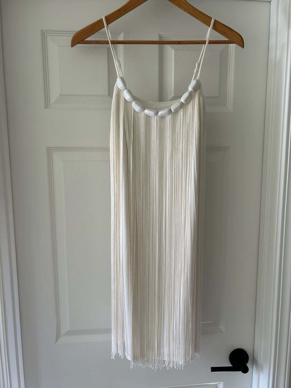 Muse Exclusively for Boston Proper White Fringe Beaded Dress Size 6